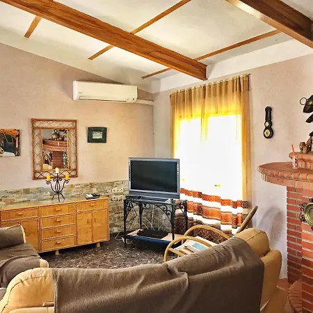 Bellas Vistas Villa *